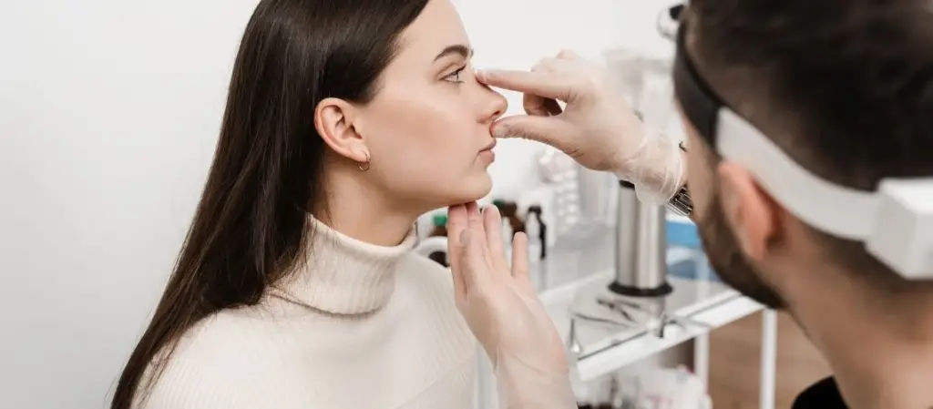 Ist eine zweite Nasenkorrektur sicher? Revision Rhinoplastik in Istanbul erklärt - Görsel 14 - Prof. Dr. Baki Yılmaz