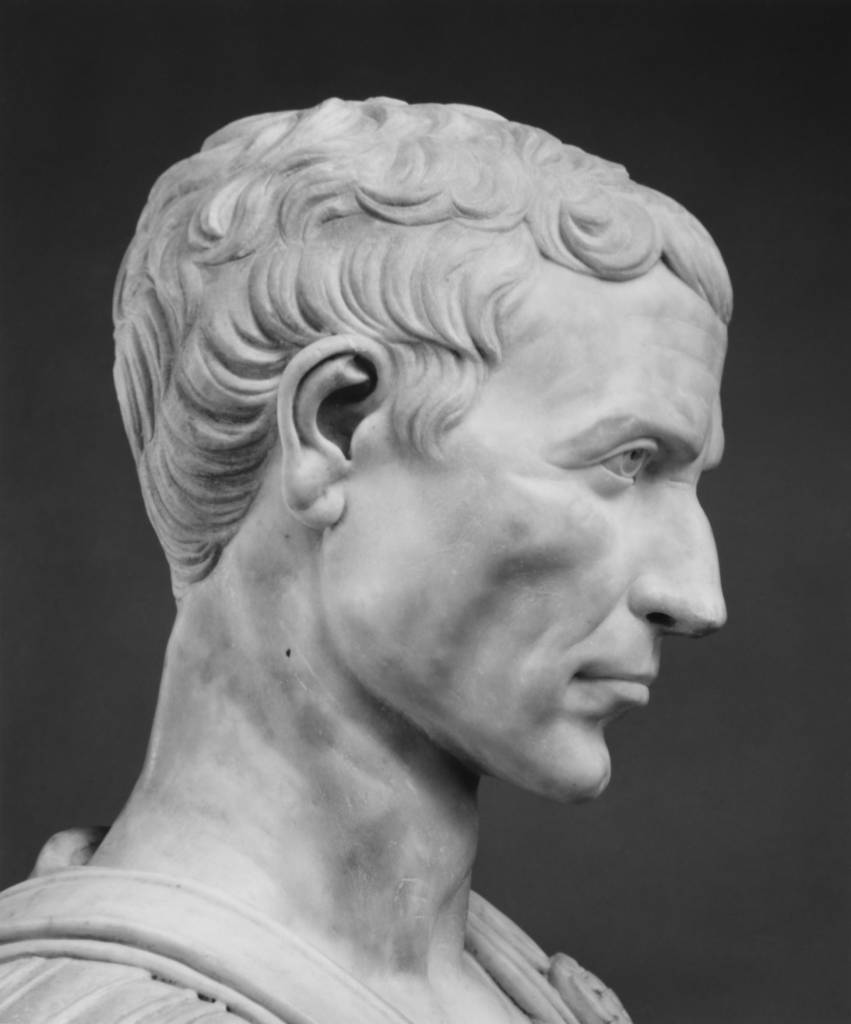 Ancient roman nose profile on classical sculpture symbolizing leadership and strength — Roman Nose: Meaning, Characteristics & Rhinoplasty 2026